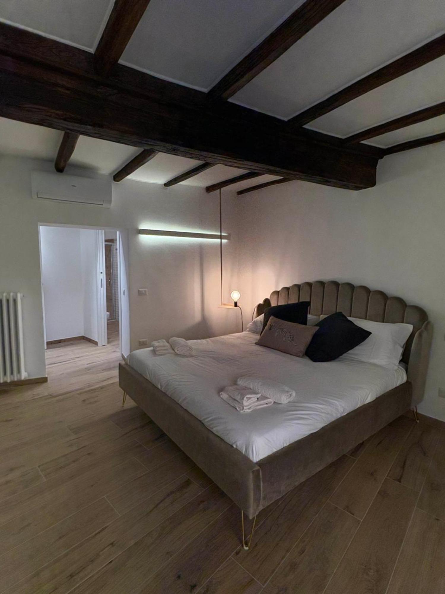 Corso Italia 111 Guest House ヴィテルボ エクステリア 写真