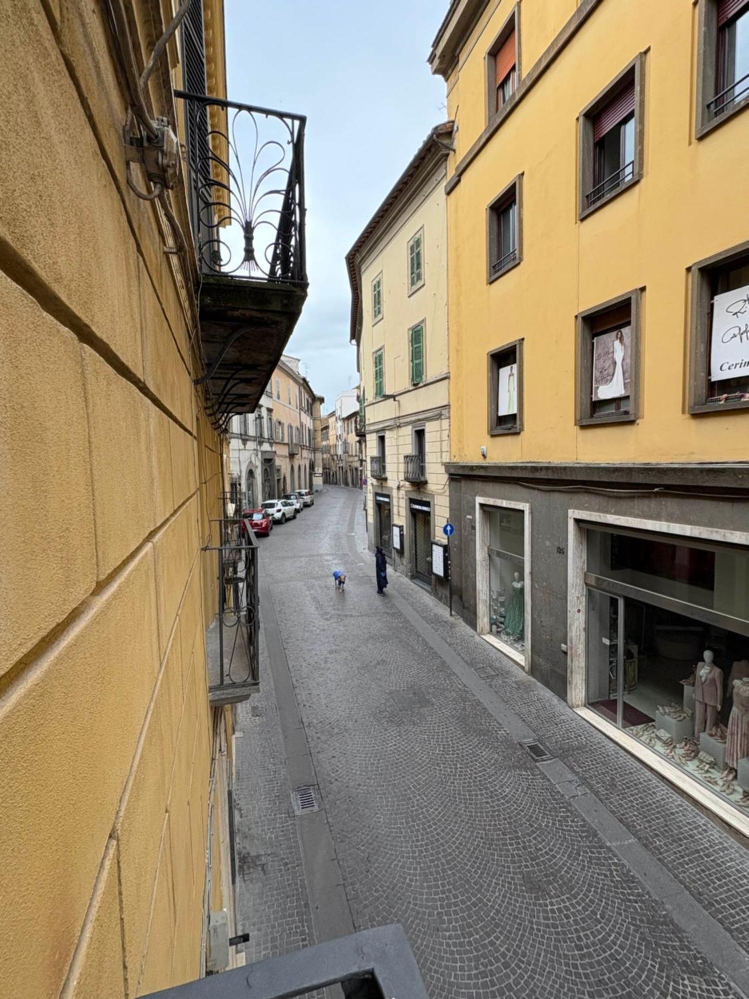 Corso Italia 111 Guest House ヴィテルボ エクステリア 写真